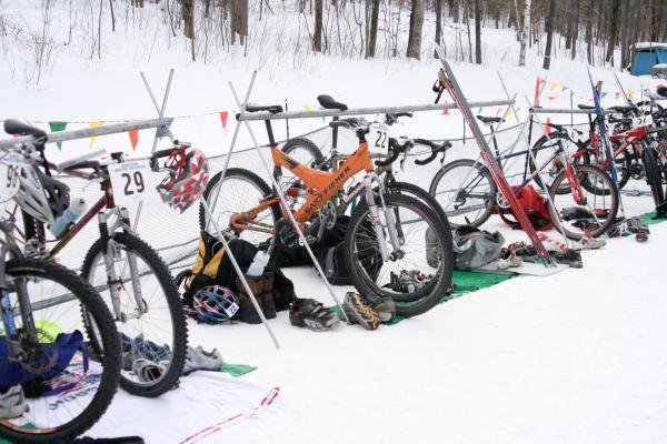 Latvijas čempionāts ziemas triatlonā pārcelts uz februāra beigām