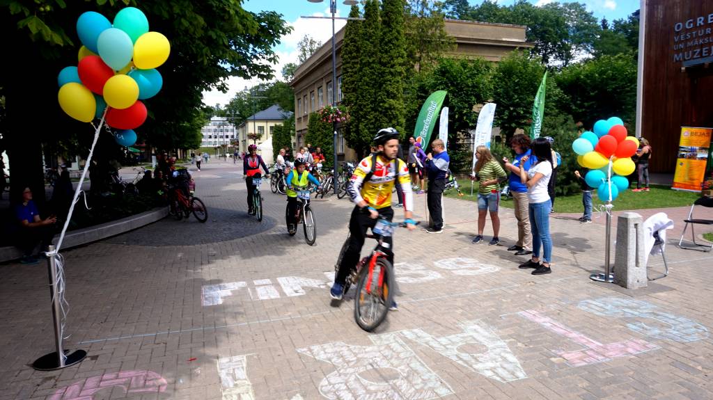 Aizvadīts „Apceļo kaimiņus” 3.posms!